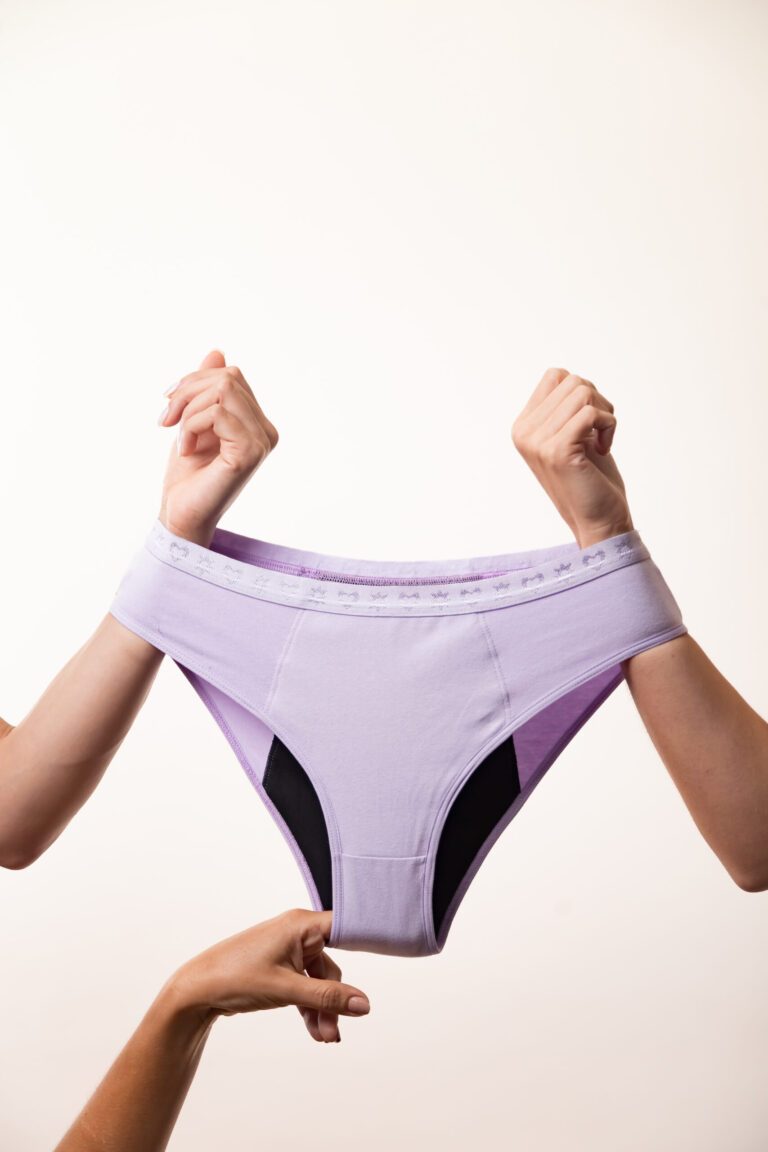 ¿Por qué deberías considerar usar pantys menstruales? ¡Te lo contamos todo!